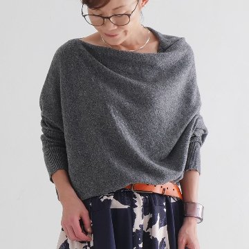 軽く暖かい天然素材＊カシミヤ＊やわらかアシンメトリートップス＊上品シルエットの大人カジュアル＊d-tp528の画像
