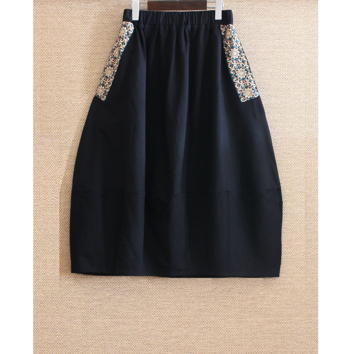 インド刺繍リボンのポケットが揺れる＊ふんわり大人可愛い＊ふんわり暖か裏起毛＊バルーンスカート＊ d-sk511の画像