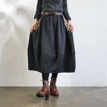 インド刺繍リボンのポケットが揺れる＊ふんわり大人可愛い＊ふんわり暖か裏起毛＊バルーンスカート＊ d-sk511の画像