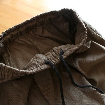 やさしく包む履き心地＊あったかコーデュロイ＊ゆったりシルエット＊ワイドテーパードパンツ＊d-pn008の画像