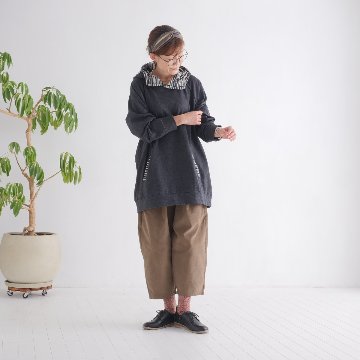 やさしく包む履き心地＊あったかコーデュロイ＊ゆったりシルエット＊ワイドテーパードパンツ＊d-pn008の画像