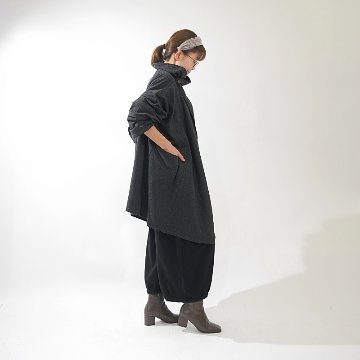 丸っこいシルエット＊どんなコーデにも相性抜群＊大人ナチュラルな無地＊バルーンワイドパンツ＊ブラック＊d-pn506の画像