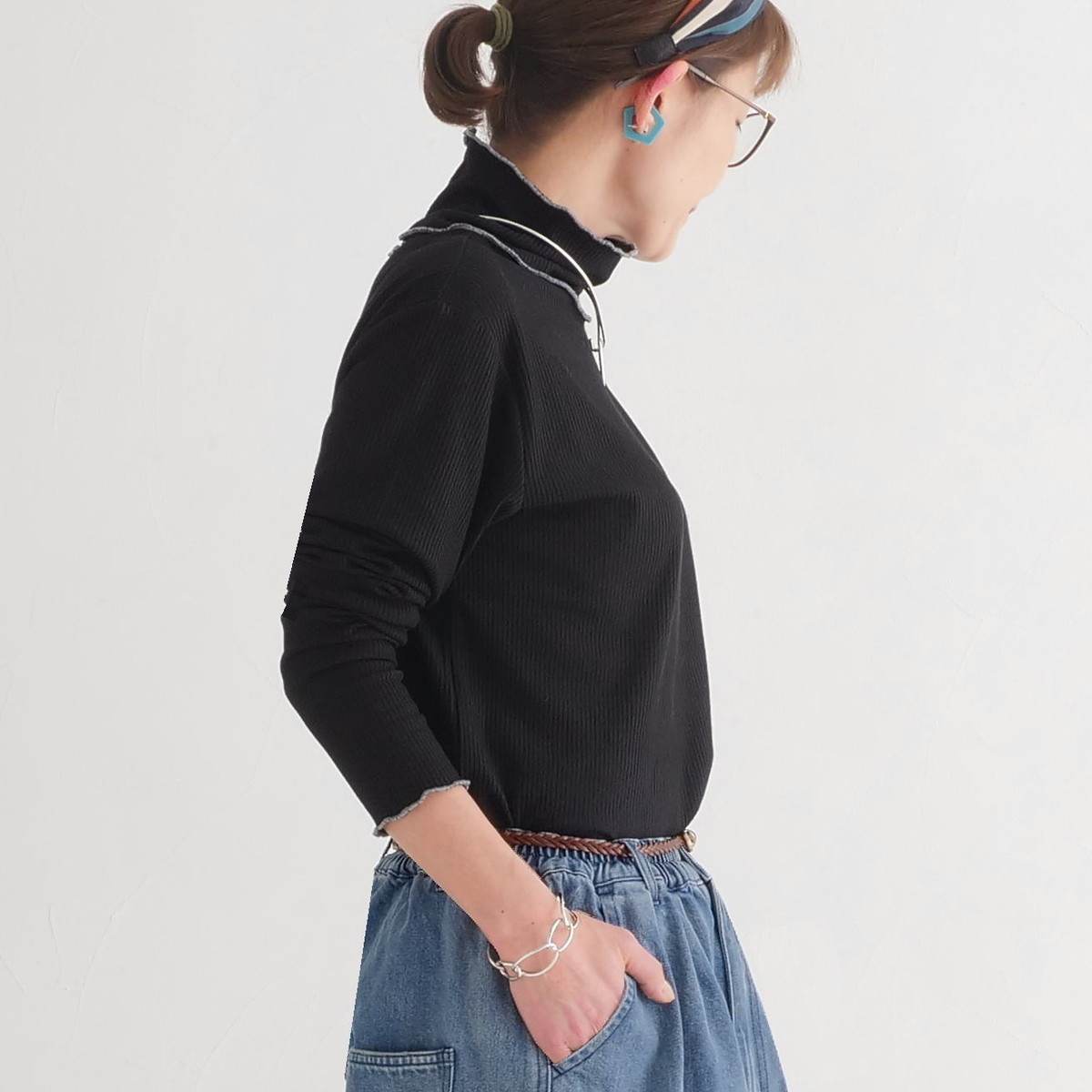 ロングシーズン活躍＊メロウ仕上げがアクセント＊リブ素材＊タートルネックトップス＊d-tp3001の画像