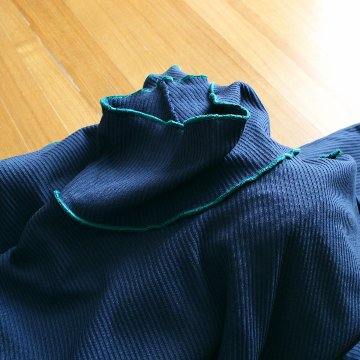 ロングシーズン活躍＊メロウ仕上げがアクセント＊リブ素材＊タートルネックトップス＊d-tp3001の画像