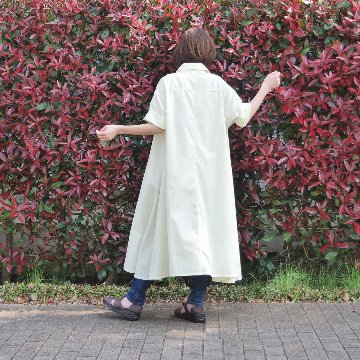 着丈2展開＊スキッパー襟＊こなれ感あるゆったりデザイン＊七分袖＊フレアワンピース＊無地＊d-dr2002の画像