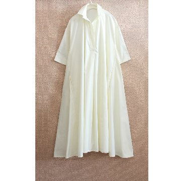 着丈2展開＊スキッパー襟＊こなれ感あるゆったりデザイン＊七分袖＊フレアワンピース＊無地＊d-dr2002の画像