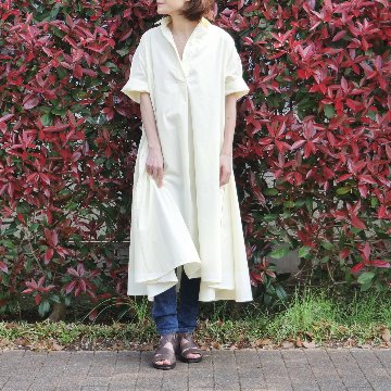 着丈2展開＊スキッパー襟＊こなれ感あるゆったりデザイン＊七分袖＊フレアワンピース＊無地＊d-dr2002の画像