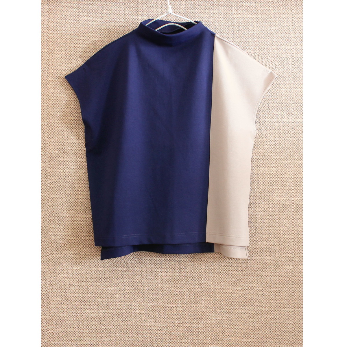 さらり快適＊配色＊モックネックトップス＊ドルマン風＊シワになりにくい＊ストレッチカットソー＊d-tp3006の画像