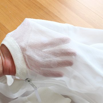さらり軽やか＊大人のシアーブルゾン＊ドット柄＊シワになりにくい＊透け感＊ライトアウター＊ジップアップ＊d-jk3007の画像