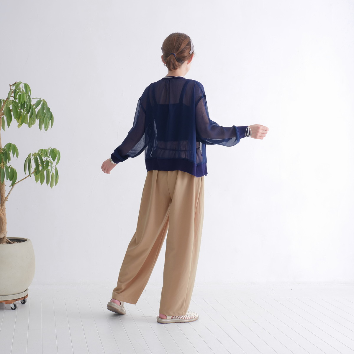 さらり快適＊ゆったりワイドパンツ＊テーパードシルエット＊着丈2サイズ＊ストレッチ＊シワになりにくい＊d-pn3004の画像