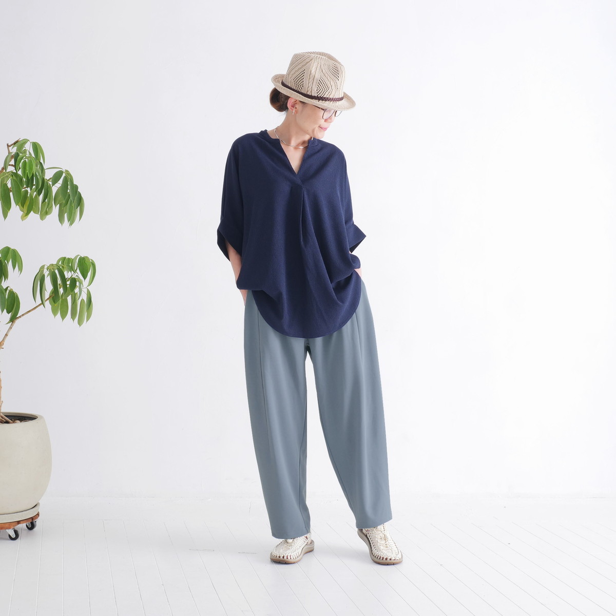 さらり快適＊ゆったりワイドパンツ＊テーパードシルエット＊着丈2サイズ＊ストレッチ＊シワになりにくい＊d-pn3004の画像