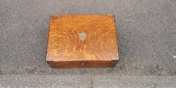 Oak brass bound fitted box画像