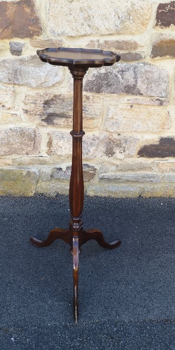 Mahogany torchere/plant stand画像