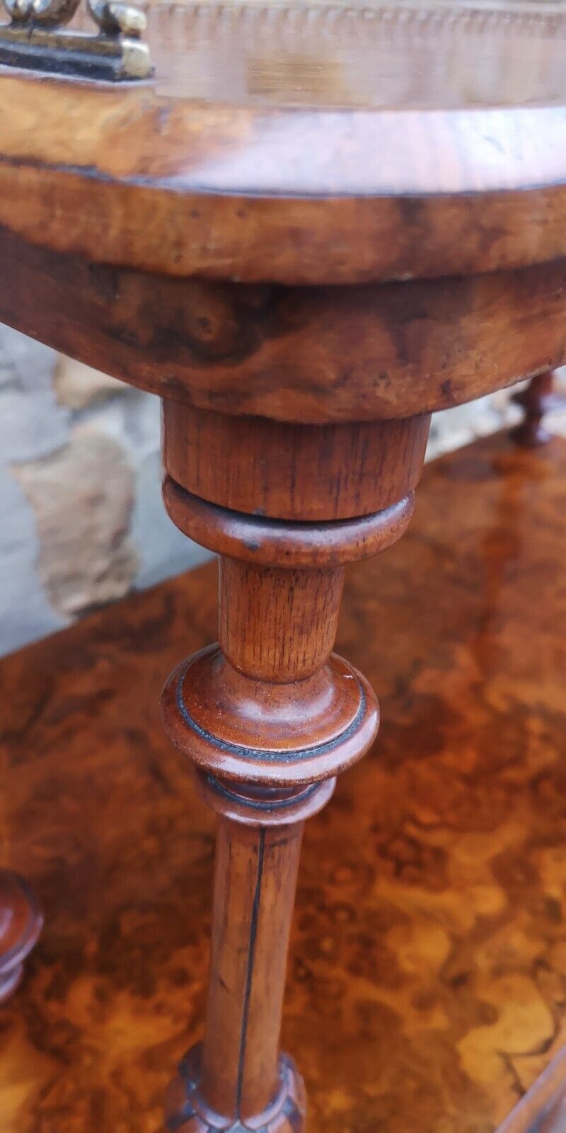 Victorian Inlaid Walnut Canterbury画像