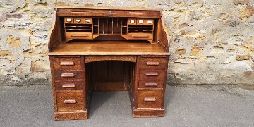 Oak roll top desk画像