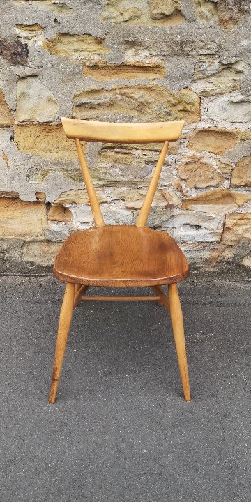 Pair of Ercol chairs画像