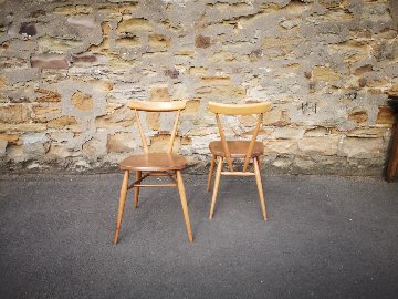 Pair of Ercol chairs画像
