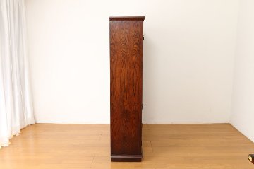 Oak leaded door bookcaseの画像