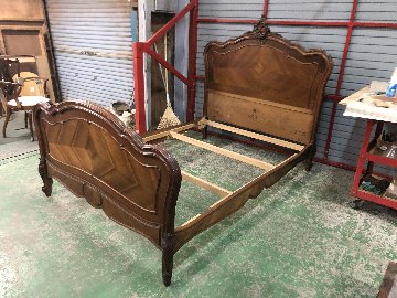 Rococo style Mahogany Double bed画像