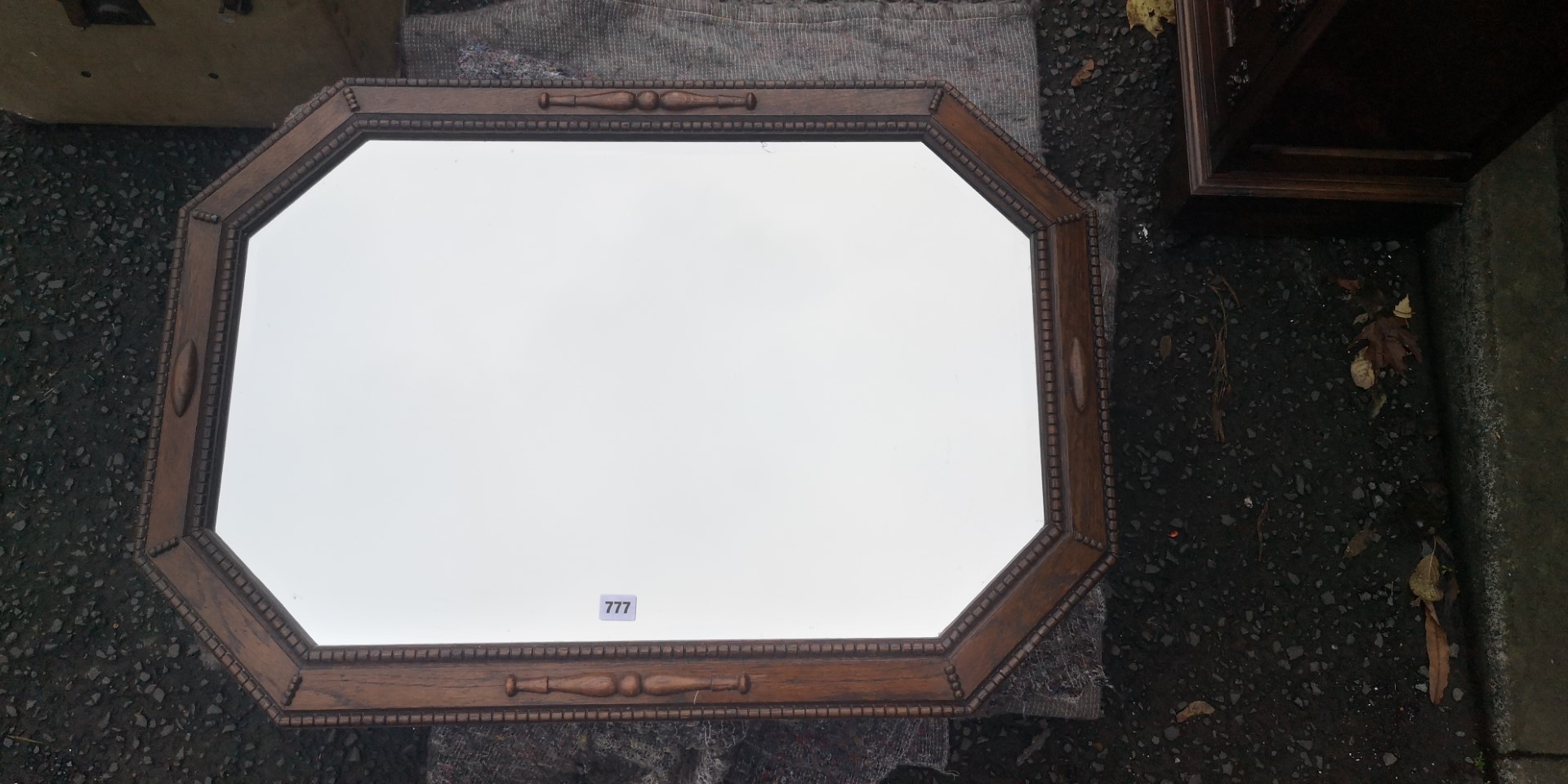 Oak mirrorの画像