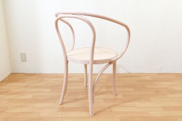 Paged Bentwood ArmChair No.9　Vienna the classic Thonet / Pure Materialの画像