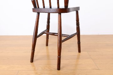 Rustic chairの画像