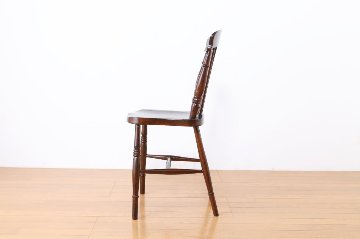 Rustic chairの画像