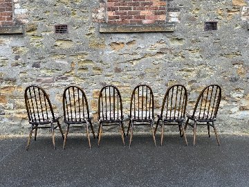 Set of 6 Ercol chairsの画像