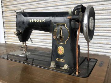 Japanese SINGER　Sewing Machine & Stoolの画像