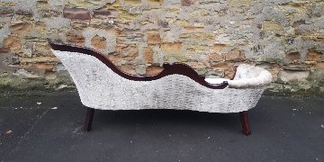 Mahogany sofa and chair (Sofa)の画像