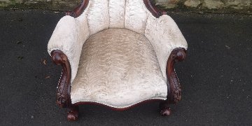 Mahogany sofa and chair (Chair)の画像