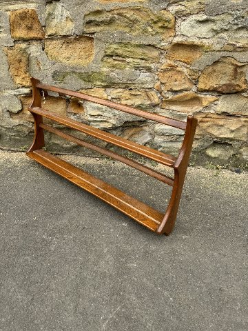 Ercol wall rackの画像