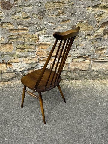 6 Ercol chairs and table(Chairs)の画像