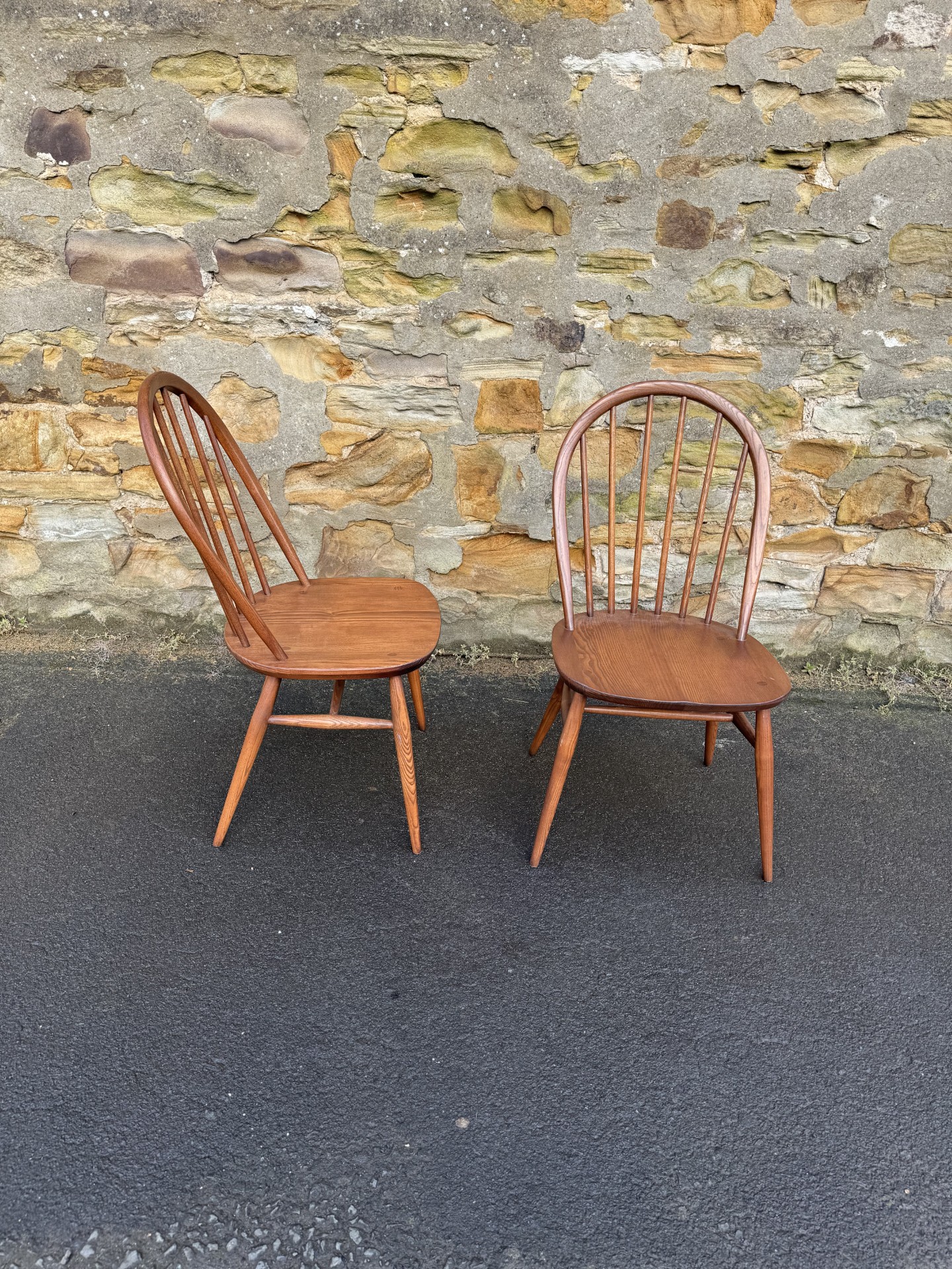 9 Ercol chairs(Pair of Ercol chairs)の画像