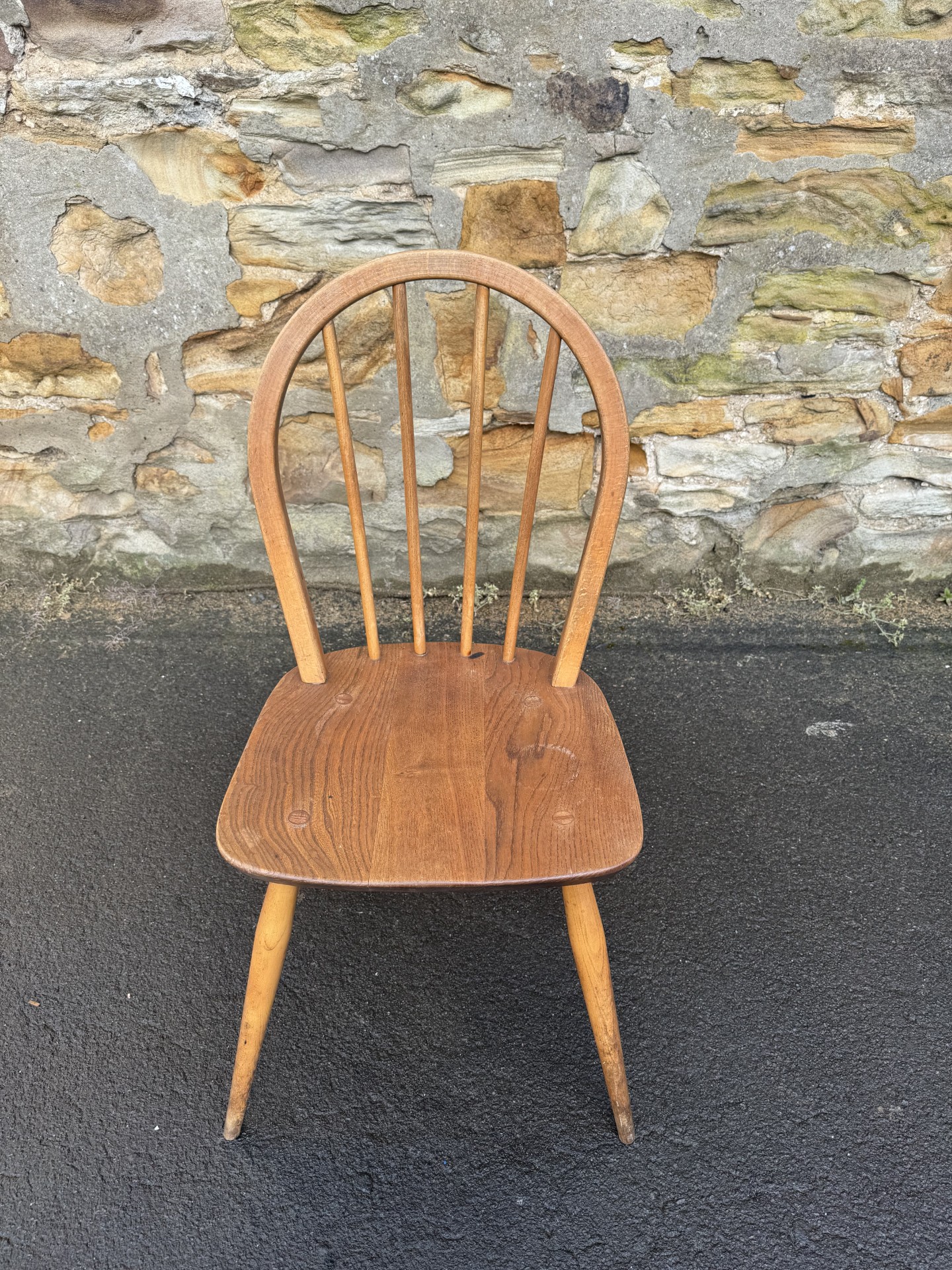 9 Ercol chairs(Ercol chair)の画像