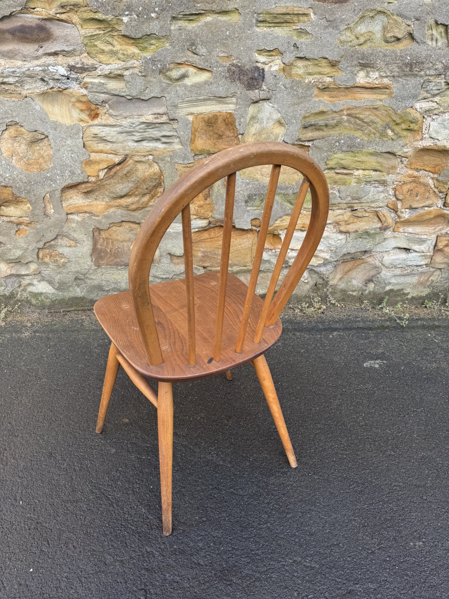 9 Ercol chairs(Ercol chair)の画像