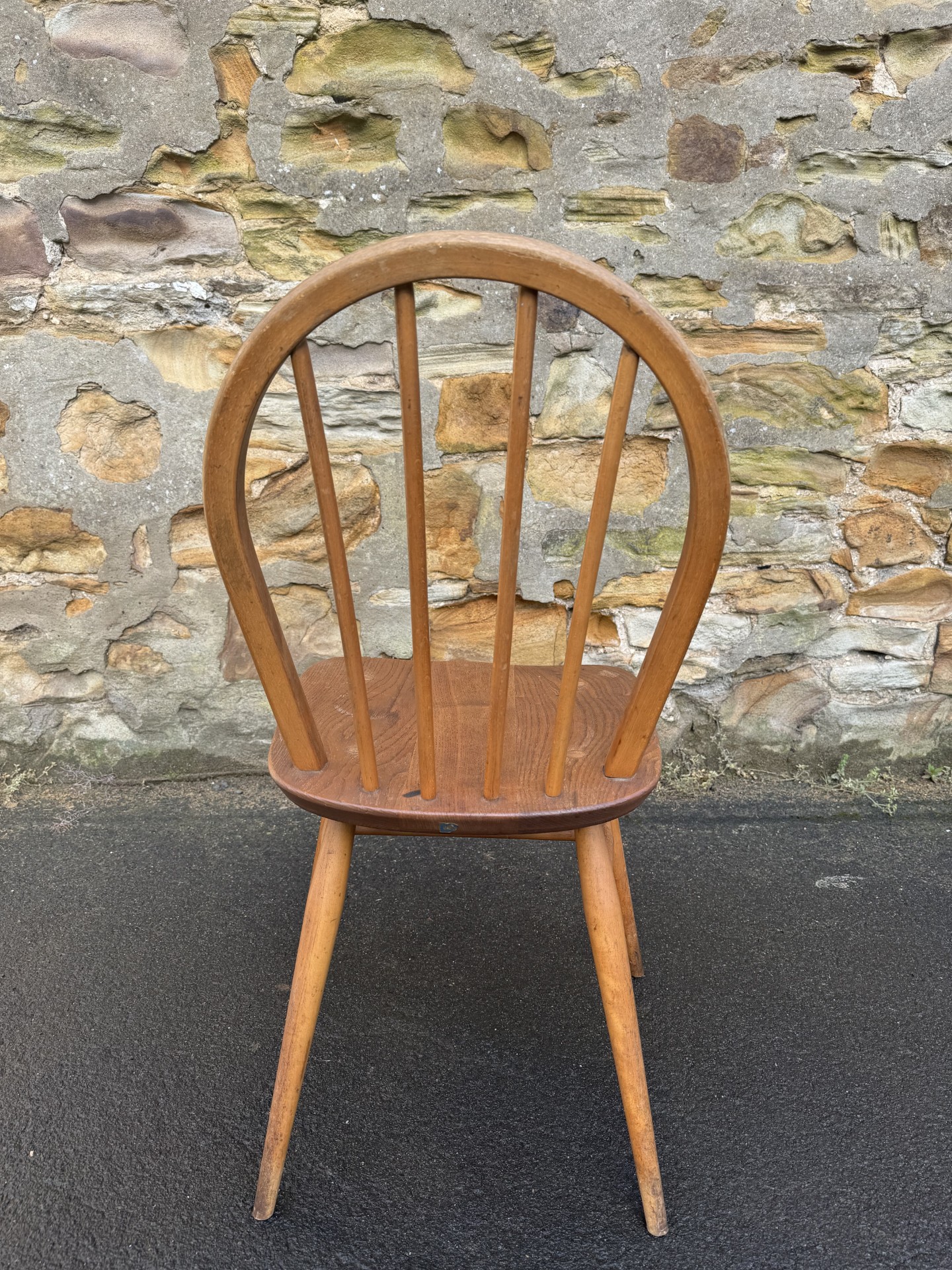 9 Ercol chairs(Ercol chair)の画像