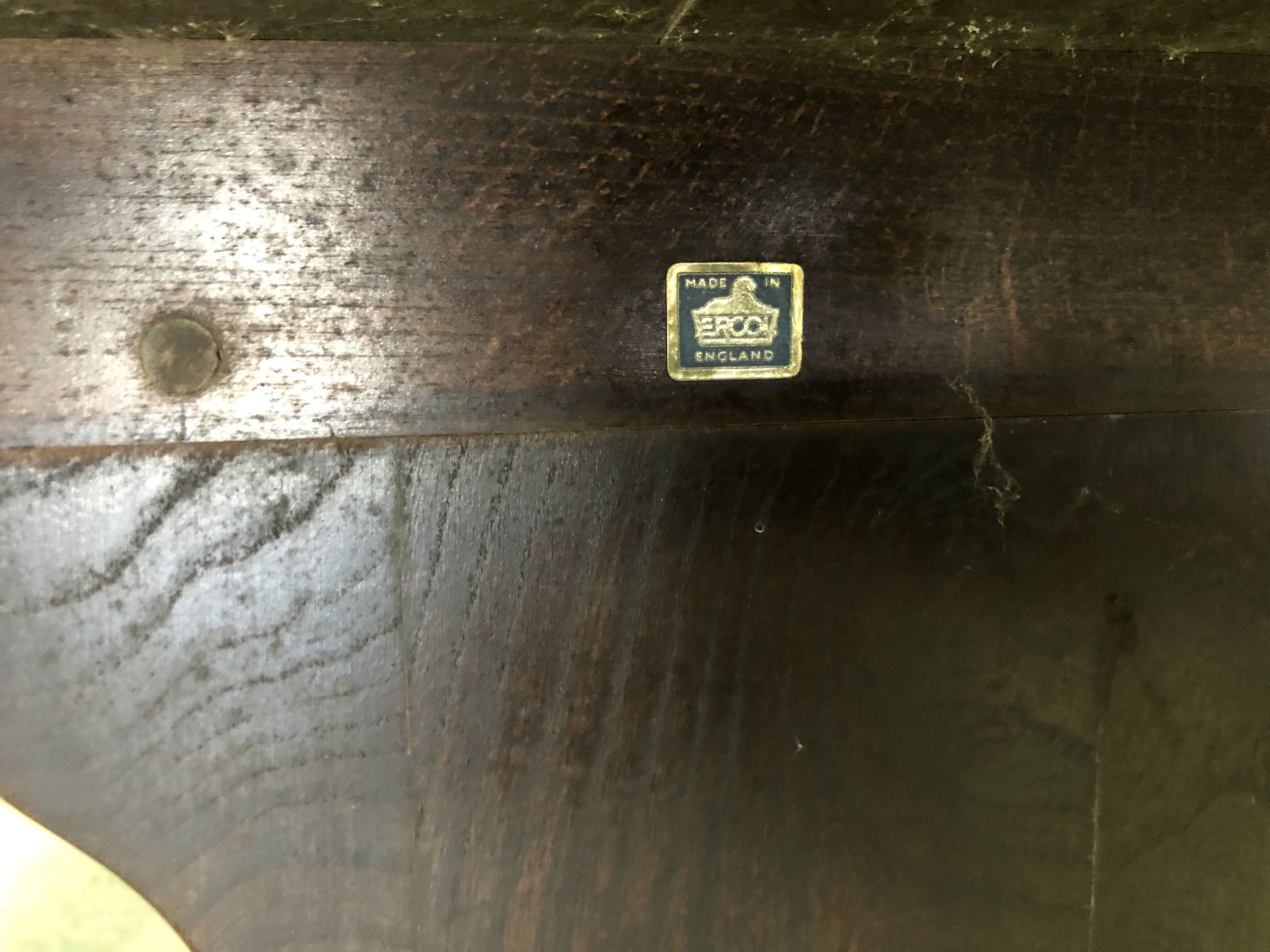 ERCOL OLD COLONIAL TABLE & 4 CHAIRS (TABLE)の画像