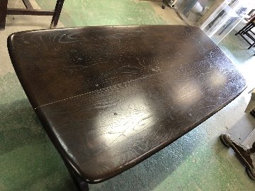 ERCOL OLD COLONIAL TABLE & 4 CHAIRS (TABLE)の画像