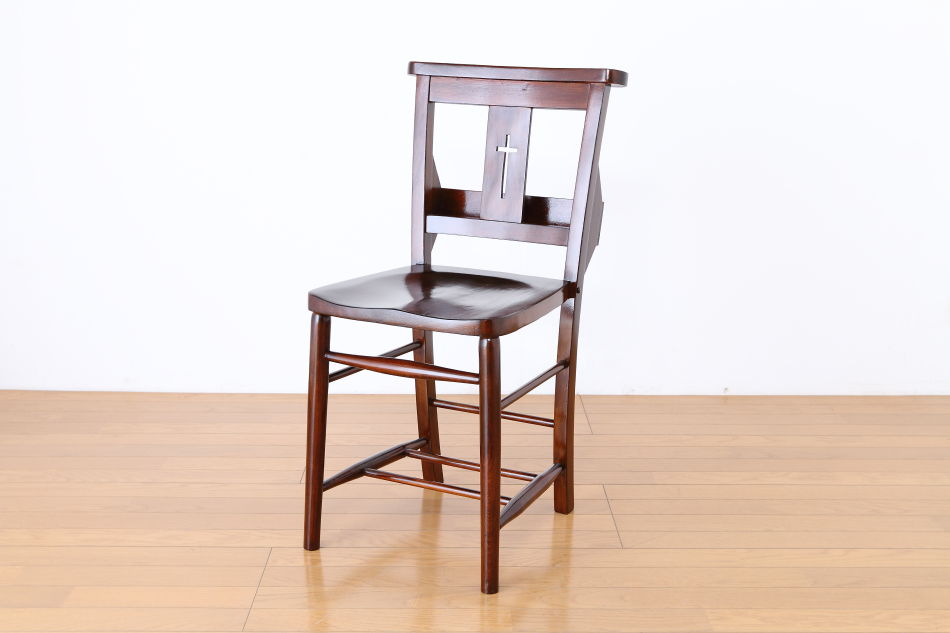 Old Chapel Chairの画像
