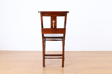 Old Chapel Chairの画像