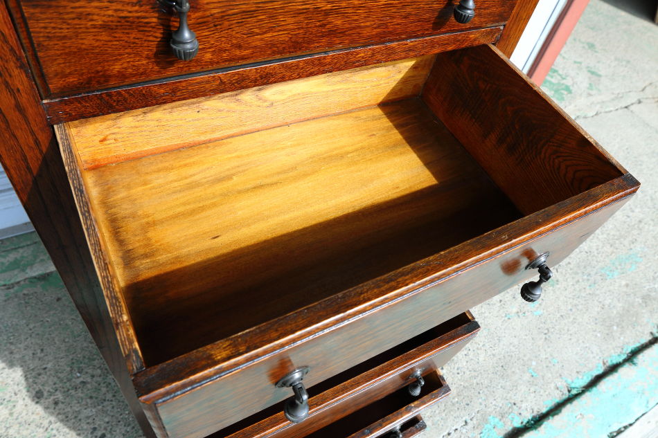 Art Deco style oak tall chest of 6 drawersの画像