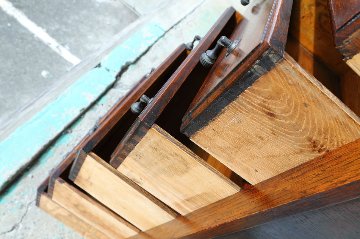 Art Deco style oak tall chest of 6 drawersの画像