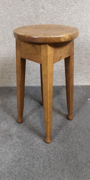 Oak stool画像
