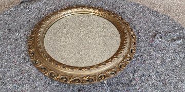 Gilt circular mirror画像