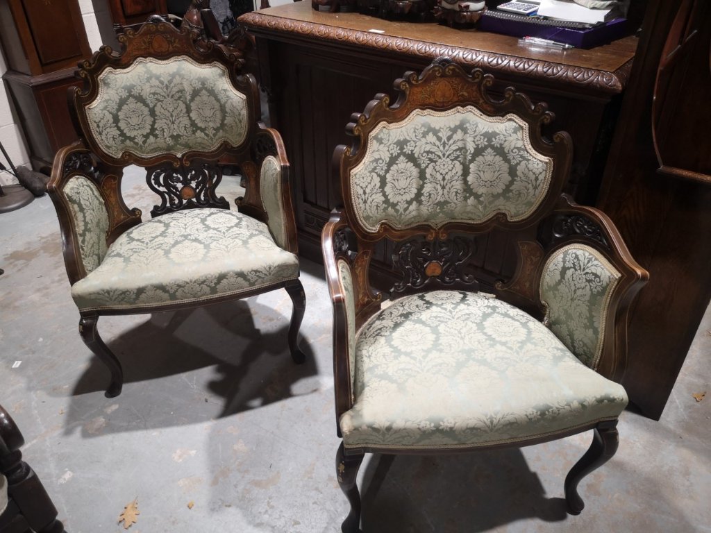 Salon suite(2 Chairs)の画像