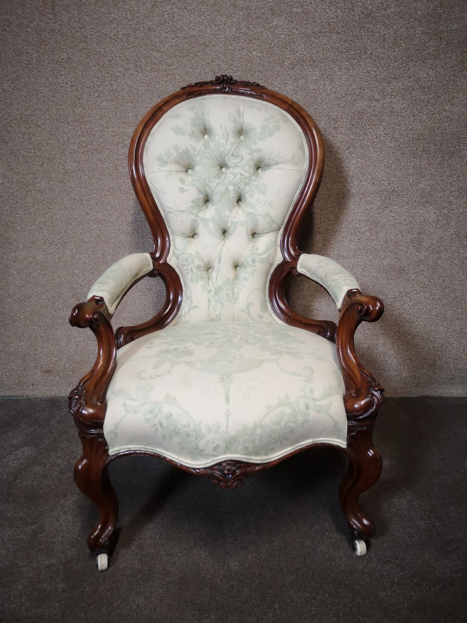 Victorian mahogany chair画像