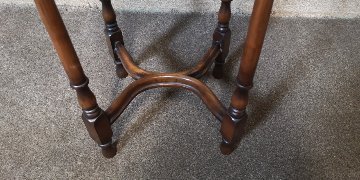  Waring and Gillows Walnut table画像