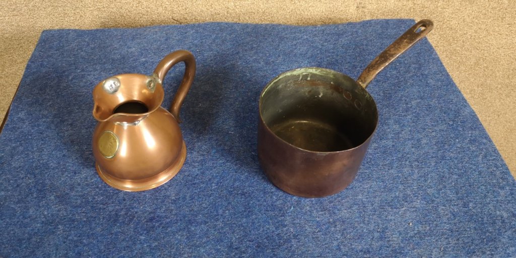 2 pieces of copperの画像