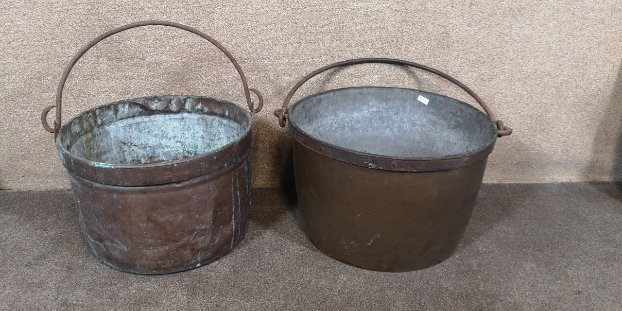 Copper & brass cauldrons画像